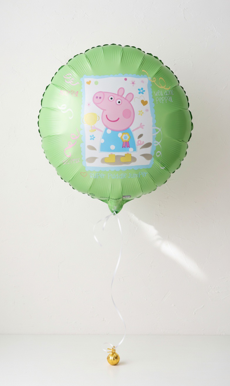 Peppa malacos luficsokor fólia és gumi lufikkal gyerekeknek szülenapra.